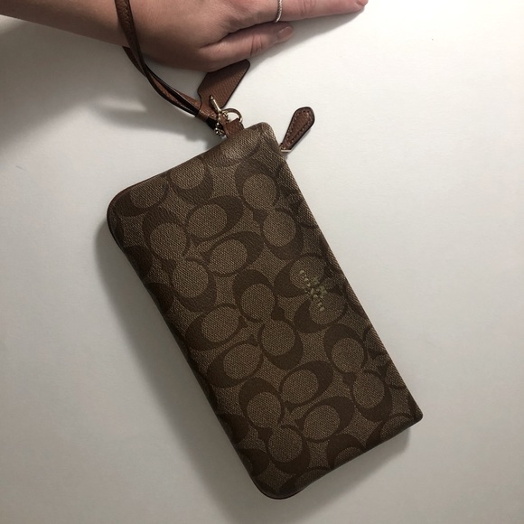 Coach Monogram Canvas Large Wristlet - Picture 9 of 12